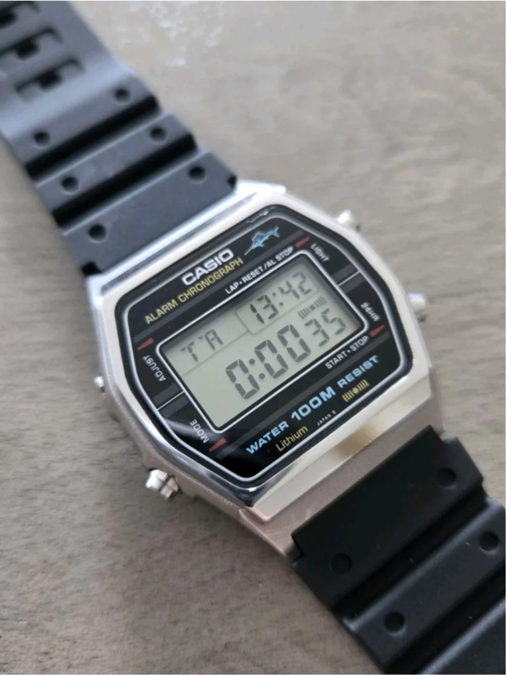 Rare Vintage Casio W-750 Men's Digital LCD Watch 1980s Great Must See Retro!!!